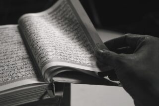 What are the best methods for reading the Quran in Arabic?