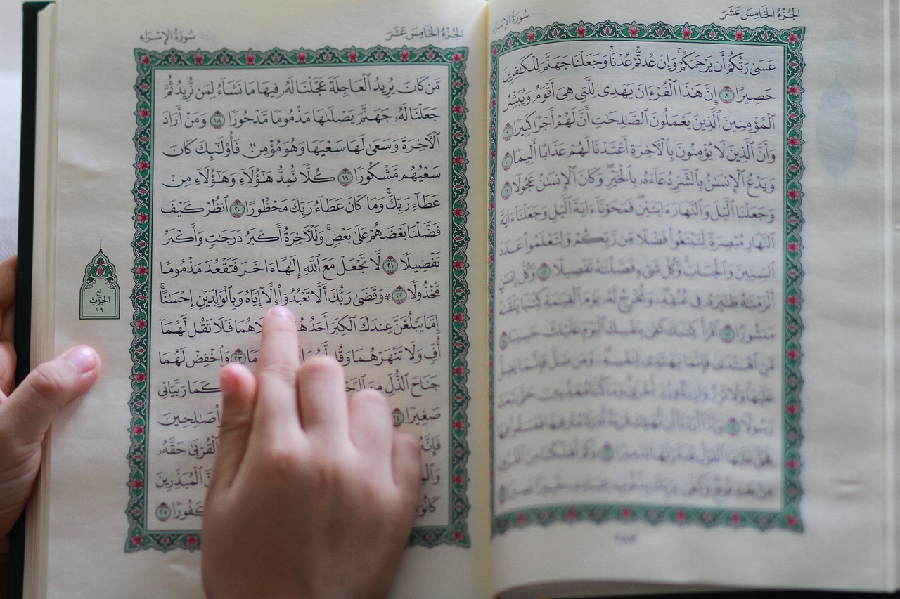 How to Master Quranic Recitation Through Online Resources